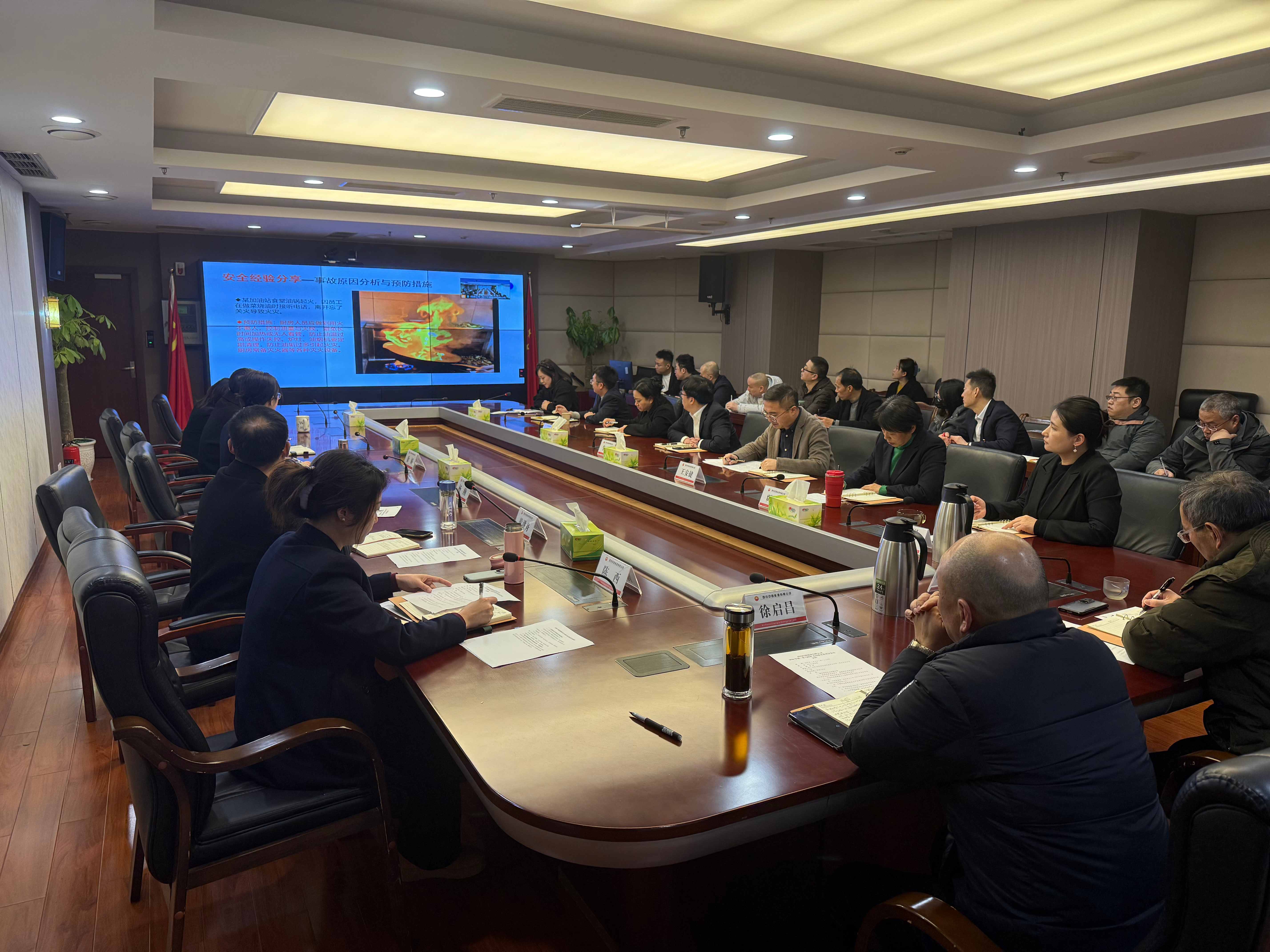 1.7(2).jpg 1.7(2).jpg